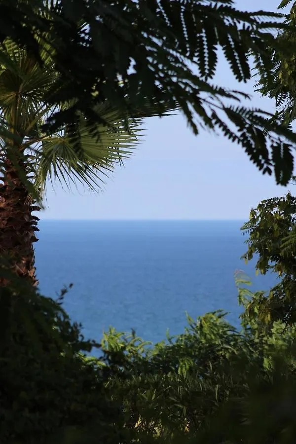 2149-Amazing Groundfloor 3 Bedrooms On Golf, Pools Alcaidesa Espanha