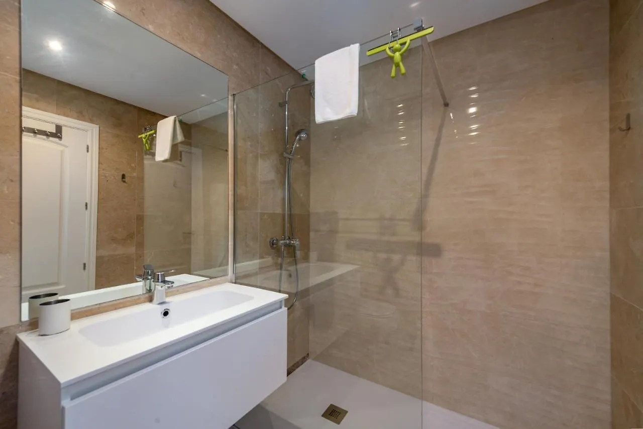 2149-Amazing Groundfloor 3 Bedrooms On Golf, Pools Alcaidesa Apartamento